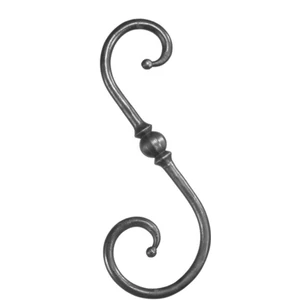 Volute en fer forgé avec bouton décoratif