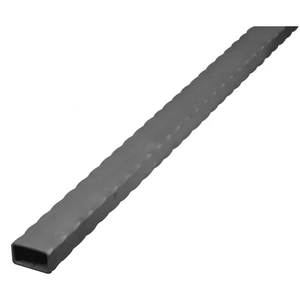 Tube rectangulaire martelé