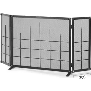 Grille de protection en fer forgé pour cheminée