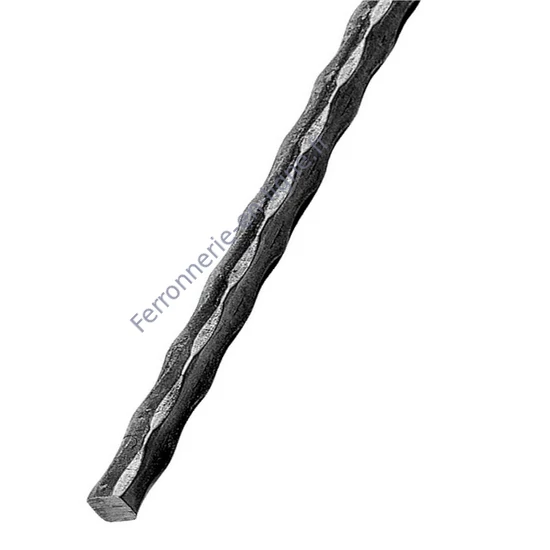 accessoire de ferronnerie, acier martelé
