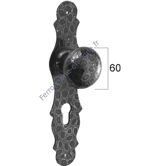 Poignée de porte rustique en style fer forgé, galvanisée et ancienne laquée