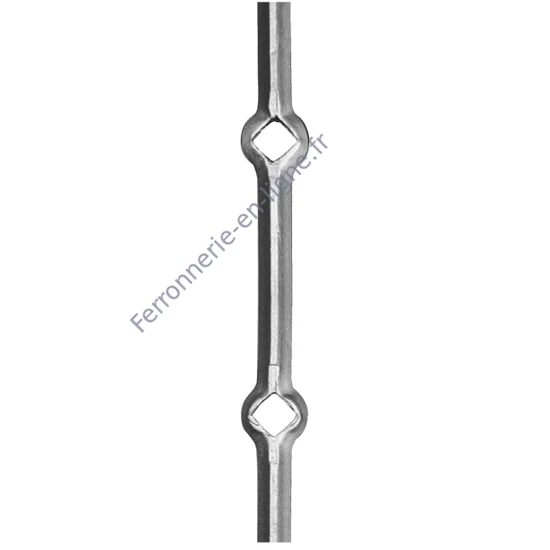 Carré acier à trous de diamant, différentes dimensions de trous