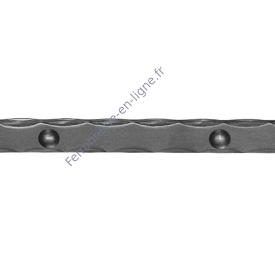 accessoire de ferronnerie, acier martelé