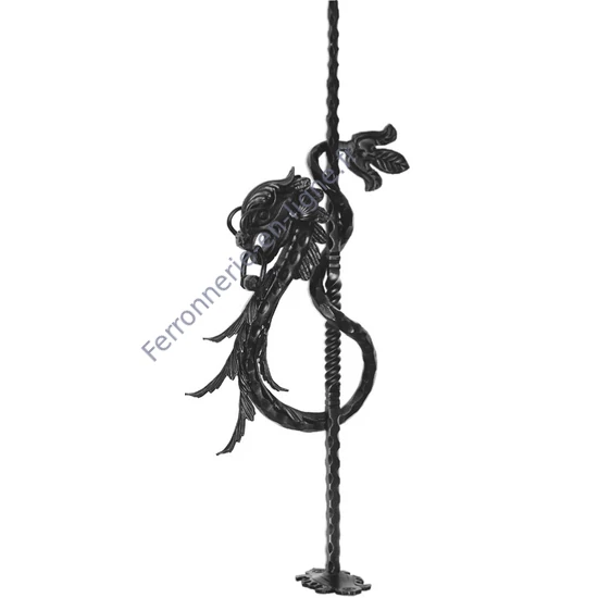 accessoire de ferronnerie, poteau en fer forgé